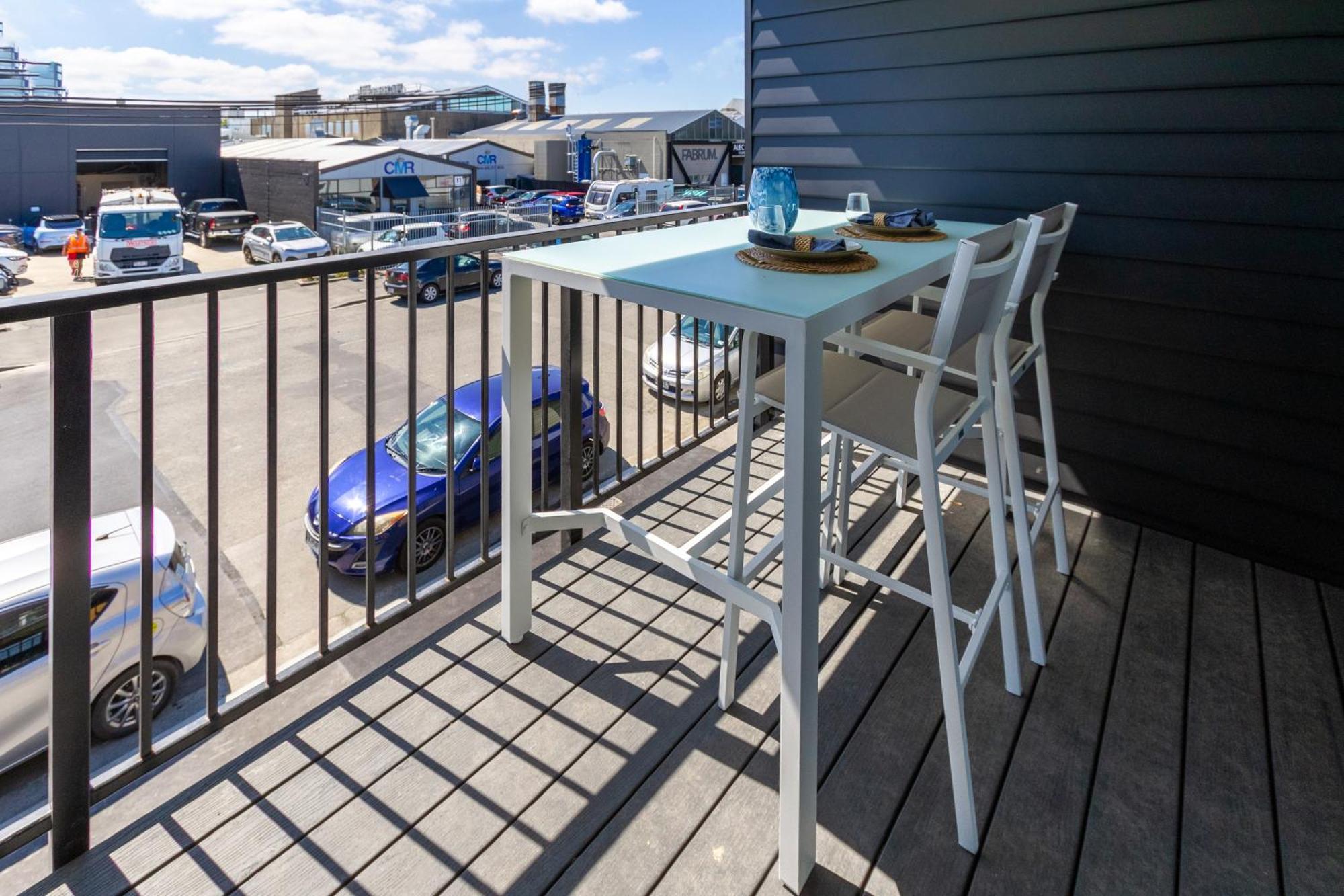 Studio Bliss: Explore From Wilmer St Christchurch Exterior photo